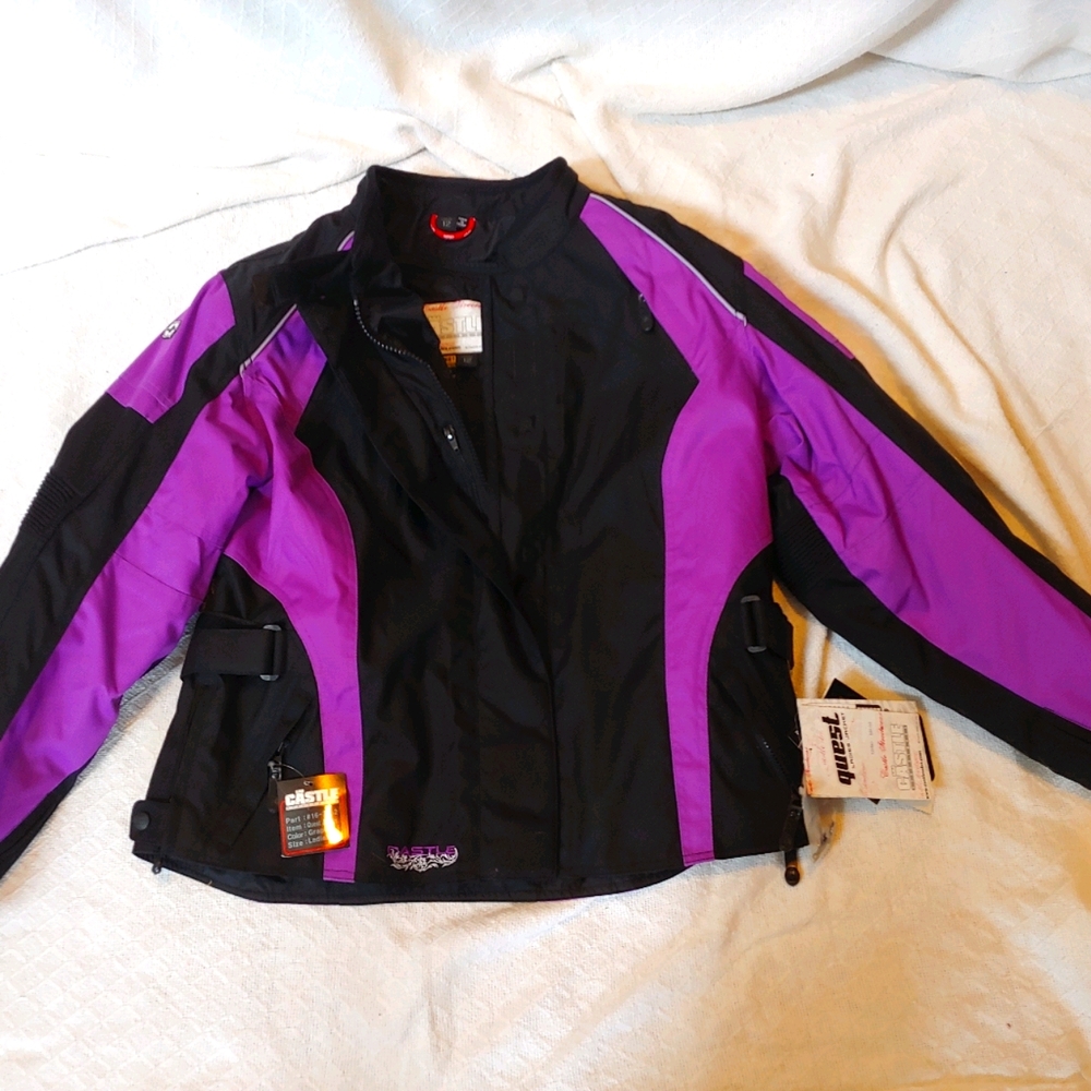 Ladie's reinforced motorcycle/active jacket NWT